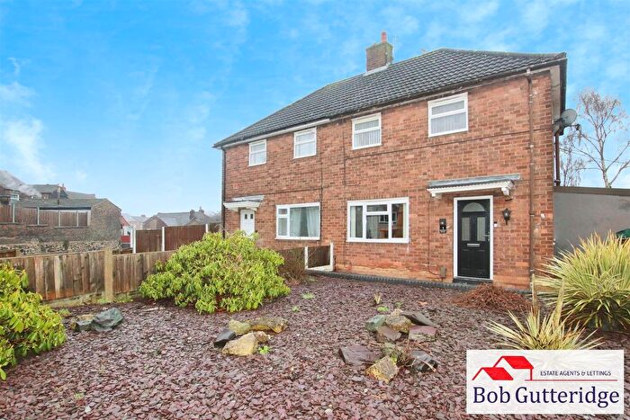 2 Bedroom Semi Detached House For Sale In Reynolds Avenue, Chesterton, Newcastle, ST5