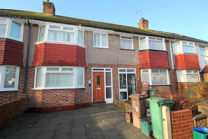 3 Bedroom Terraced House To Rent In Ansell Grove, Carshalton, SM5
