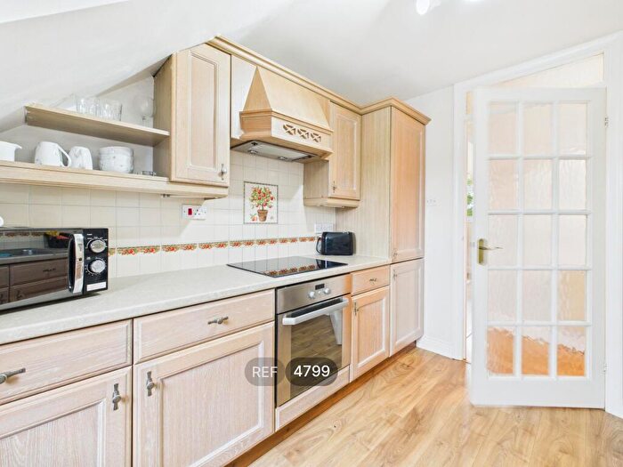 2 Bedroom Flat To Rent In Grayburn Court, Beverley, HU17