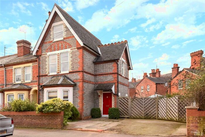 4 Bedroom Semi-Detached House To Rent In Liverpool Road, Reading, Berkshire, RG1