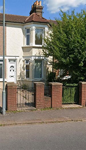 Studio To Rent In Church Road, Erith, DA8