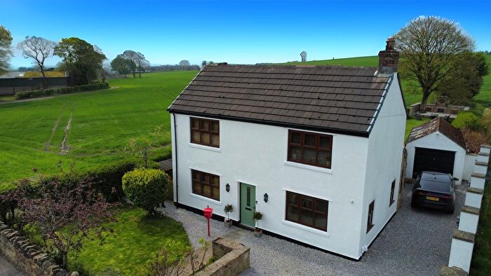 4 Bedroom Detached House For Sale In Upholland Road, Billinge, WN5