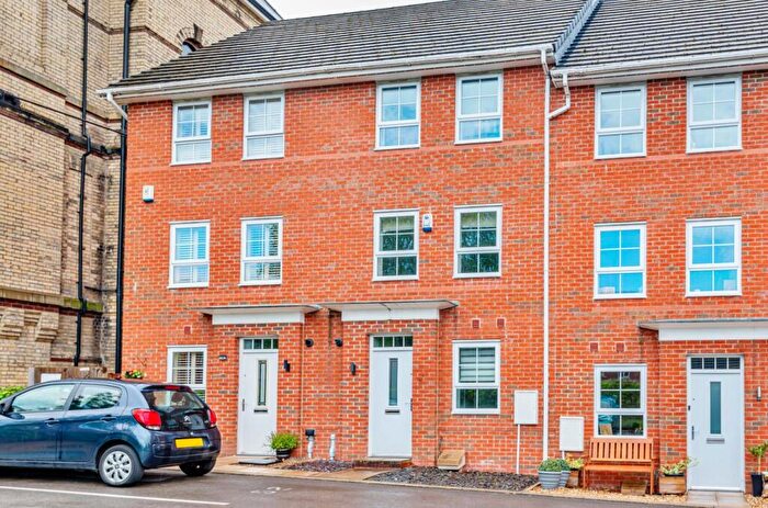 4 Bedroom Semi-Detached House To Rent In Holden Drive, Manchester, M27