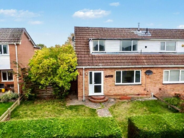 3 Bedroom Semi-Detached House For Sale In Hillcrest Drive, Llandrindod Wells, Powys, LD1