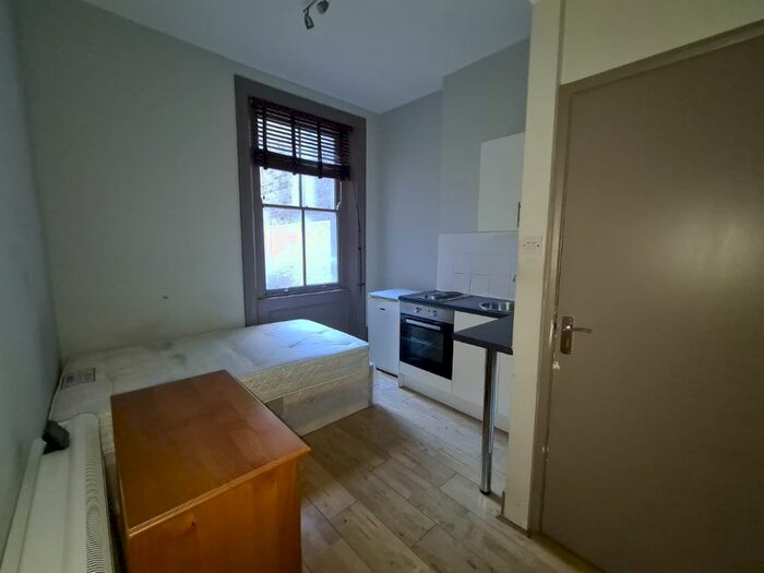 Studio To Rent In Iverson Road, West Hampstead, NW6