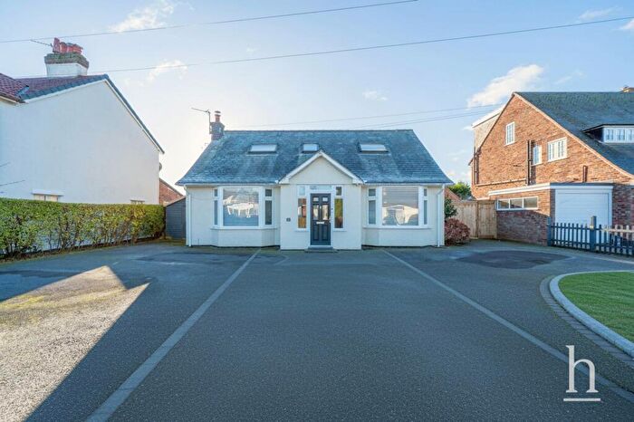 4 Bedroom Detached House For Sale In Hawthorn Drive, West Kirby, CH48