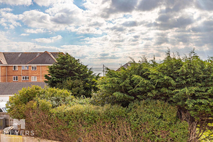 3 Bedroom Flat To Rent In Bolton Close, Bournemouth, BH6