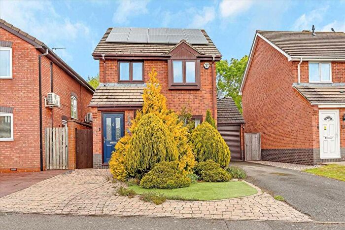 3 Bedroom Detached House For Sale In Foxhill, Olney, MK46