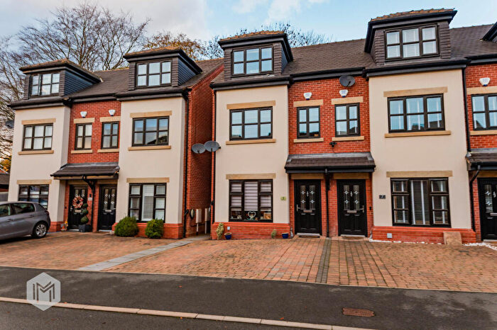 4 Bedroom Semi Detached House For Sale In Woodland Grange, Worsley, Manchester, M28