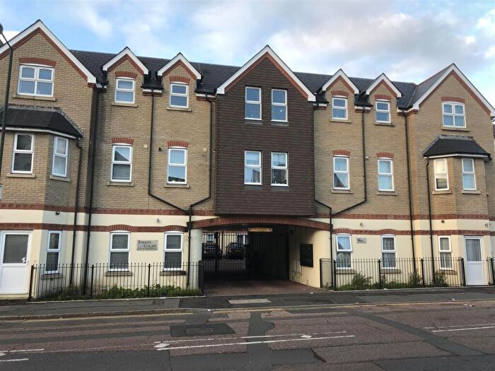 1 Bedroom Flat To Rent In Southcote Road, Bournemouth, BH1