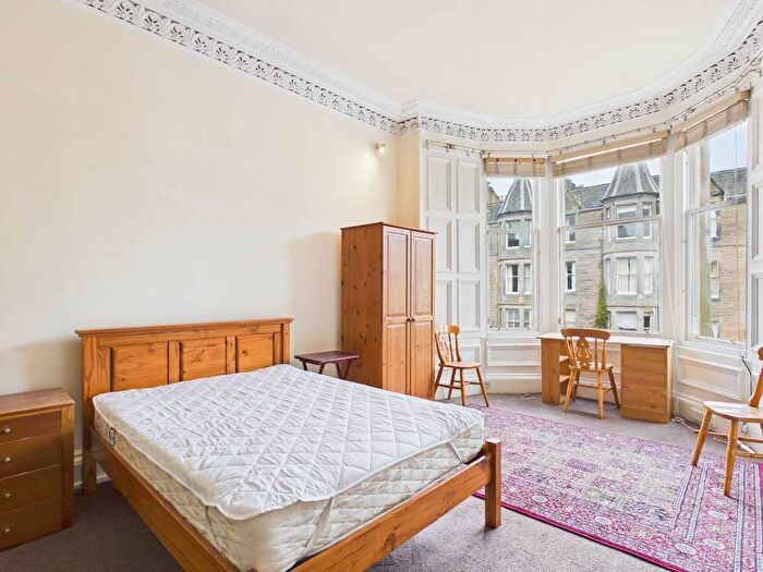 4 Bedroom Apartment To Rent In Marchmont Street, Marchmont, Edinburgh, EH9