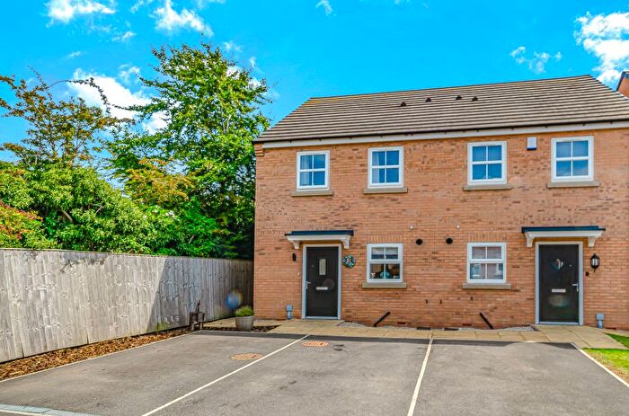 2 Bedroom Semi-Detached House For Sale In Almond Avenue, Chesterfield, S43