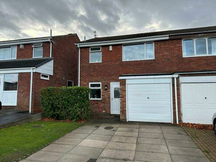 3 Bedroom Semi-Detached House To Rent In Velville Court, Newcastle Upon Tyne, NE3