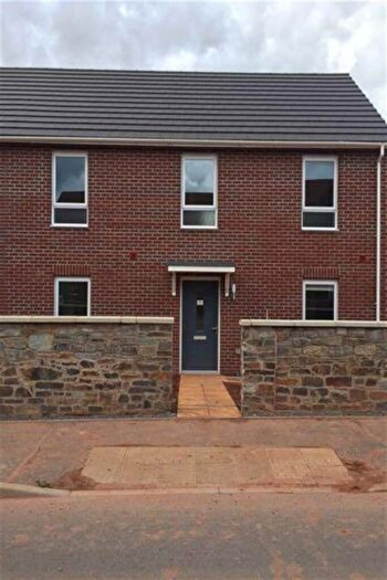 3 Bedroom Semi-Detached House To Rent In Bedroom Semi Detached House In Tithe Barn, Exeter, EX1