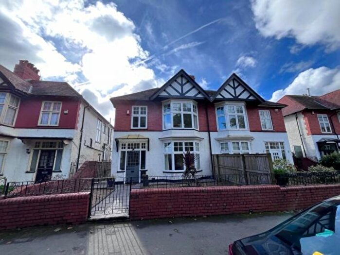 4 Bedroom Semi-Detached House To Rent In Sketty Road, Sketty, Swansea, SA2