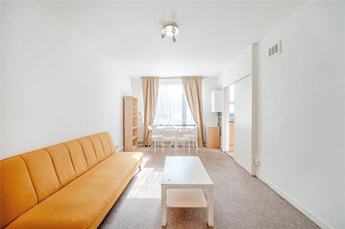 1 Bedroom Flat To Rent In Pemberton Gardens, Archway, London, N19