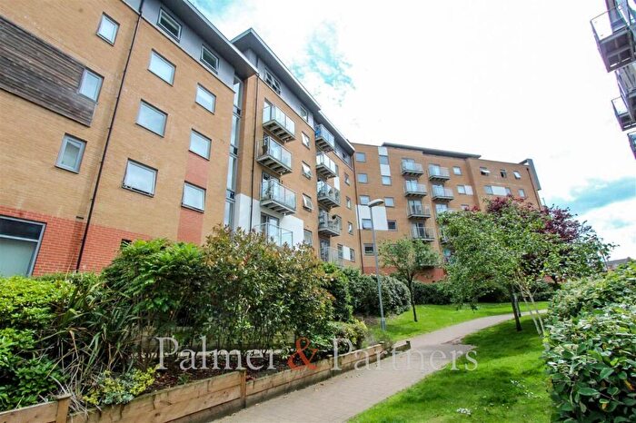 2 Bedroom Apartment To Rent In Ship Wharf, Colchester, Essex, CO2