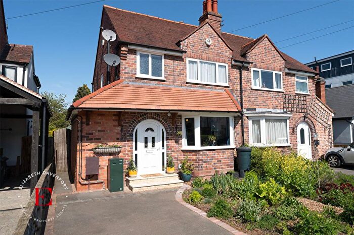 3 Bedroom Semi-Detached House For Sale In Randall Road, Kenilworth, CV8