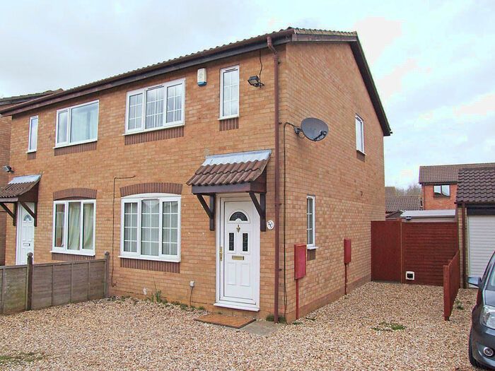 3 Bedroom Semi-Detached House To Rent In Coniston Close, Wellingborough, NN8