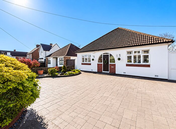 4 Bedroom Detached Bungalow For Sale In Lime Grove, Chaddesden, Derby, DE21