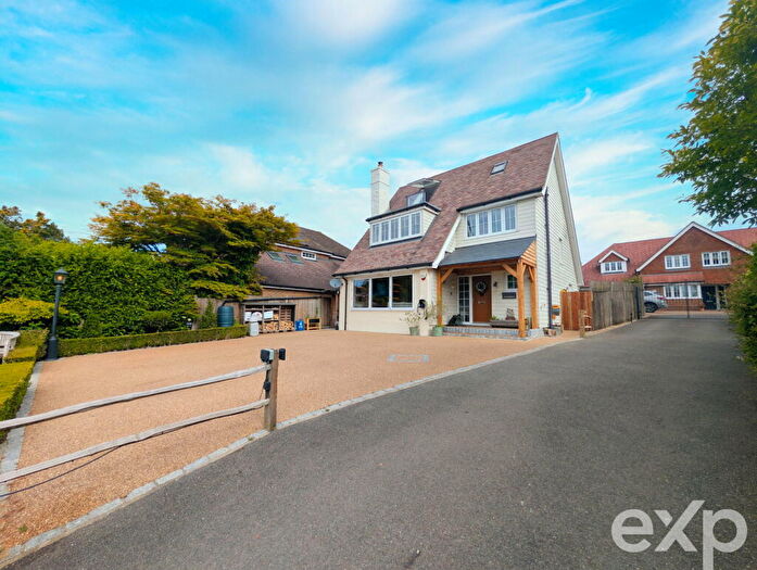 4 Bedroom Detached House For Sale In Chart Road, Sutton Valence, ME17