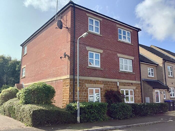 1 Bedroom Flat To Rent In Blisworth Close, Hunsbury Hill, Northampton, NN4