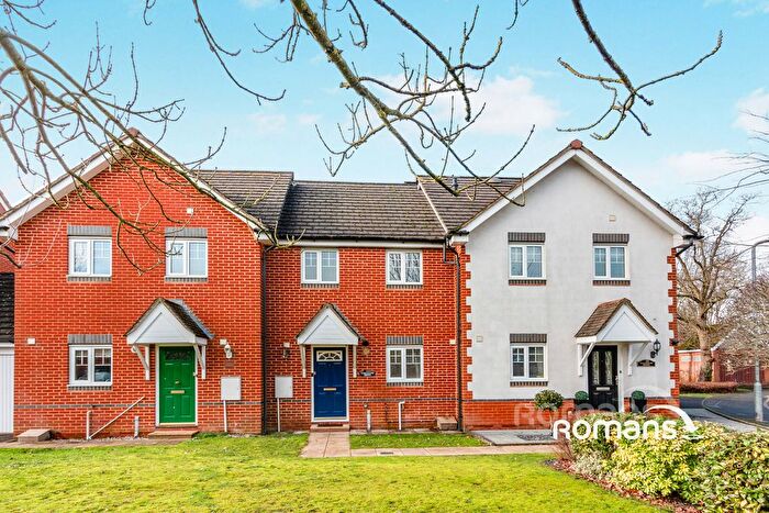 3 Bedroom Terraced House To Rent In Coachmans Grove, Sandhurst, Berkshire, GU47
