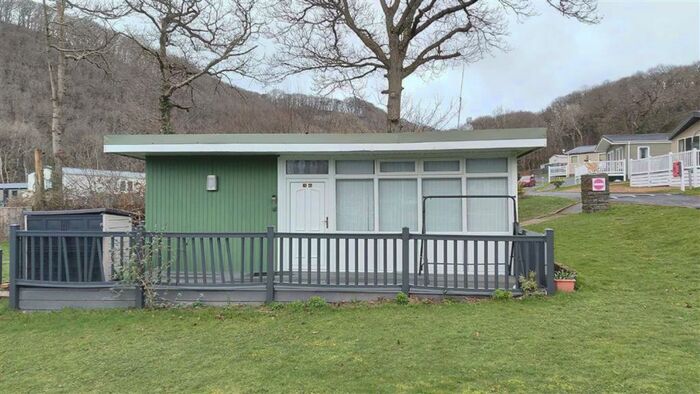 2 Bedroom Chalet For Sale In Gilfachrheda, New Quay, Ceredigion, SA45