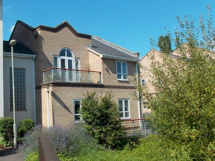 2 Bedroom Apartment To Rent In Parklands Place, Wren Way, OX26