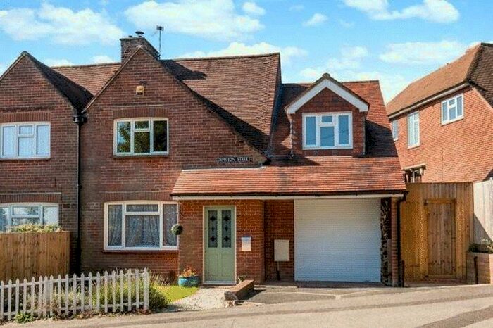 3 Bedroom Semi-Detached House To Rent In Drayton Street, Winchester, SO22