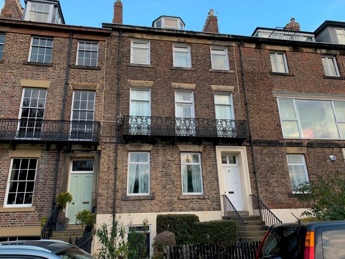 2 Bedroom Apartment To Rent In Bath Terrace, Tynemouth, NE30