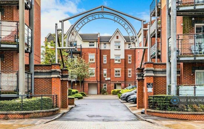 2 Bedroom Flat To Rent In Goldsmiths Court, Southampton, SO14