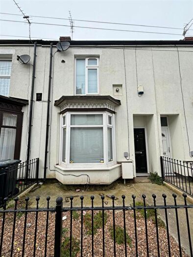 2 Bedroom Terraced House To Rent In Albert Avenue, Wellsted Street, Hull, HU3