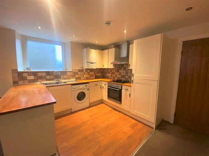 2 Bedroom Flat To Rent In Bell Hill Road, St. George, Bristol BS5