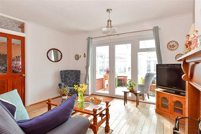 2 Bedroom Semi-detached Bungalow For Sale In Shepherds Gate, Hempstead, Gillingham, Kent, ME7