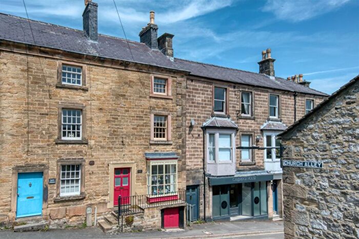 3 Bedroom Terraced House For Sale In North Church Street, Bakewell, DE45