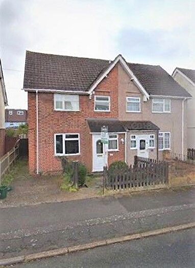 3 Bedroom Semi Detached House To Rent In ., Uxbridge, UB8