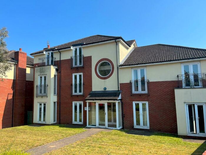 2 Bedroom Apartment To Rent In High Street, Shirley, Solihull, B90