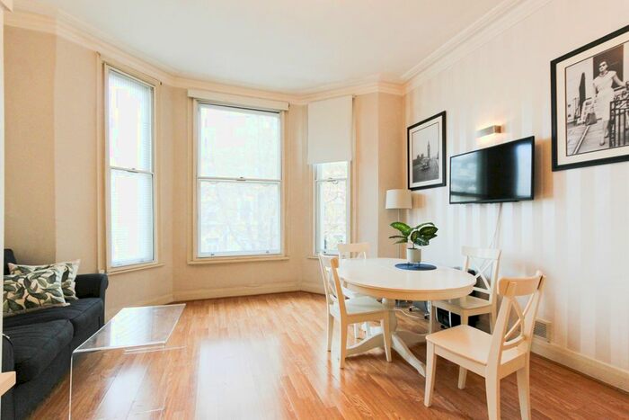 1 Bedroom Flat To Rent In Holland Road, London, W14
