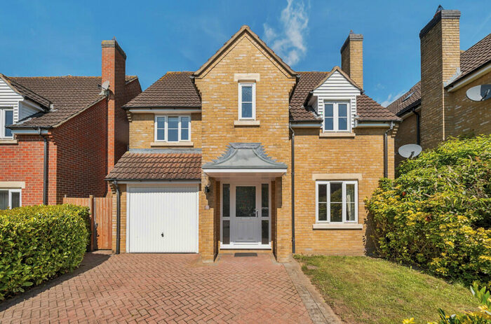 4 Bedroom House To Rent In Spruce Avenue, Dunmow, Essex, CM6
