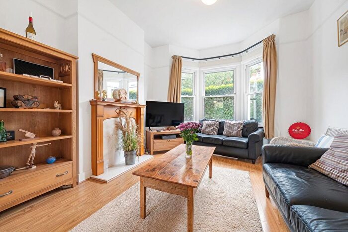 4 Bedroom Property For Sale In Kildoran Road, SW2
