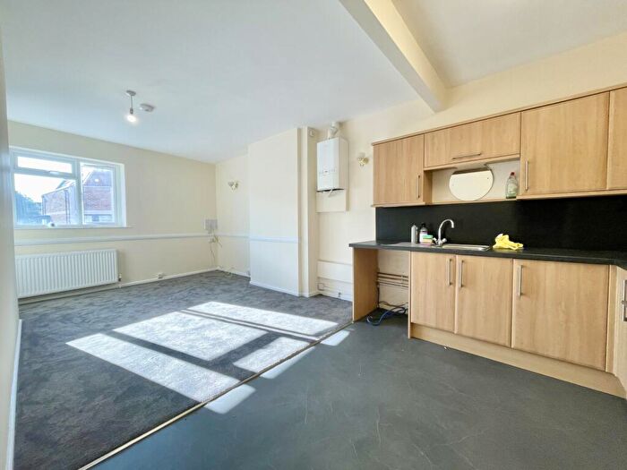 3 Bedroom Apartment To Rent In Bedminster, West Street, BS3