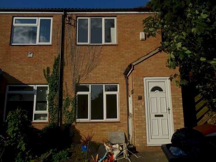 2 Bedroom Terraced House To Rent In Fetlock Close, Clapham, MK41