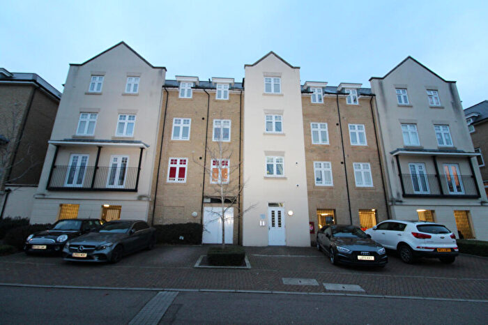 1 Bedroom Apartment To Rent In Macintosh Street, Bromley, BR2