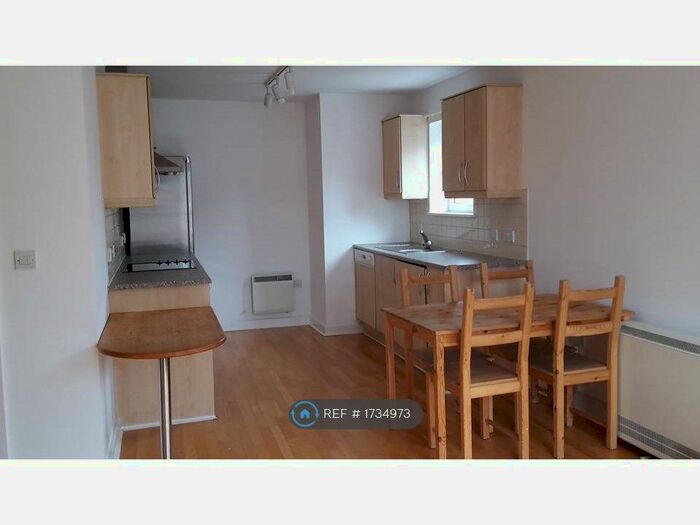 1 Bedroom Flat To Rent In Cracknell, Sheffield, S3