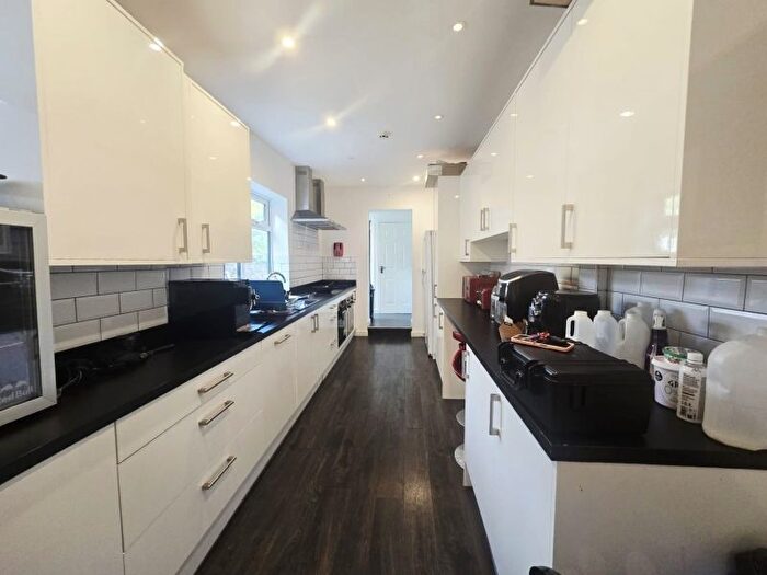 5 Bedroom Terraced House For Sale In Garth Terrace, Clifton, York, YO30