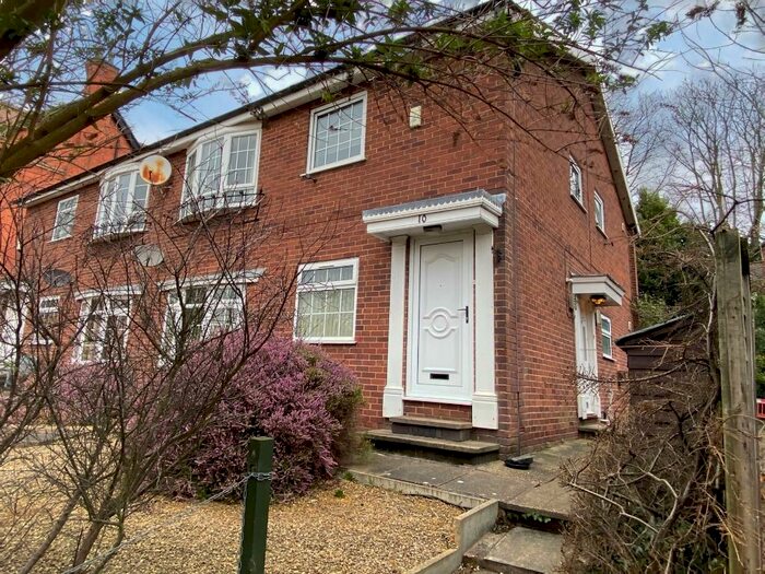 2 Bedroom Flat To Rent In High View Court, Mapperley Park, Nottingham, NG3