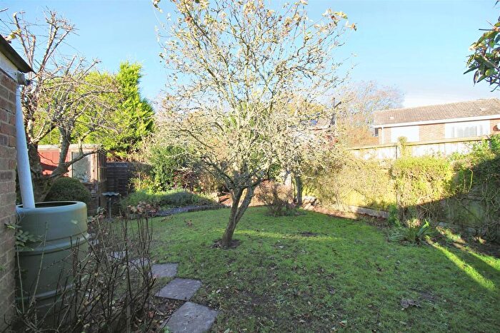 2 Bedroom Semi-Detached Bungalow For Sale In Sapwell Close, Aylsham, NR11