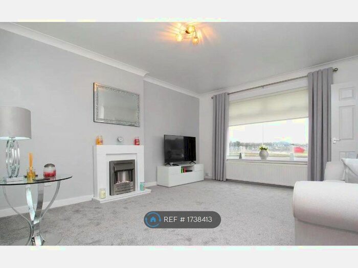 3 Bedroom Terraced House To Rent In Craigneuk Avenue, Airdrie, ML6