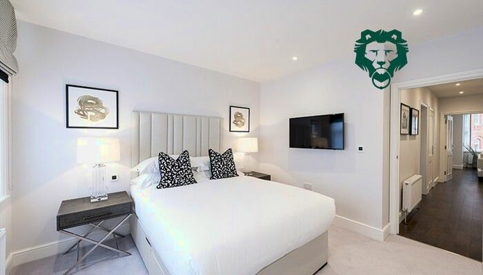 3 Bedroom Flat To Rent In King Street, London, W6